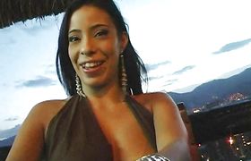 Spicy latin brunette Violeta Munoz gets on her knees and sucks a lovestick