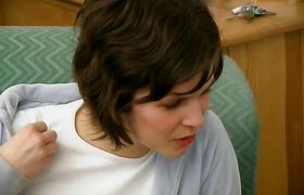 Curvaceous Isabella D has her gash fingered after a classy dinner